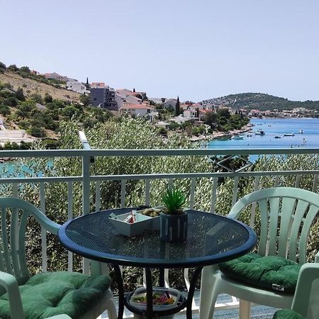 Rogoznica Seafront Apartment - Kalebova Luka Kültér fotó