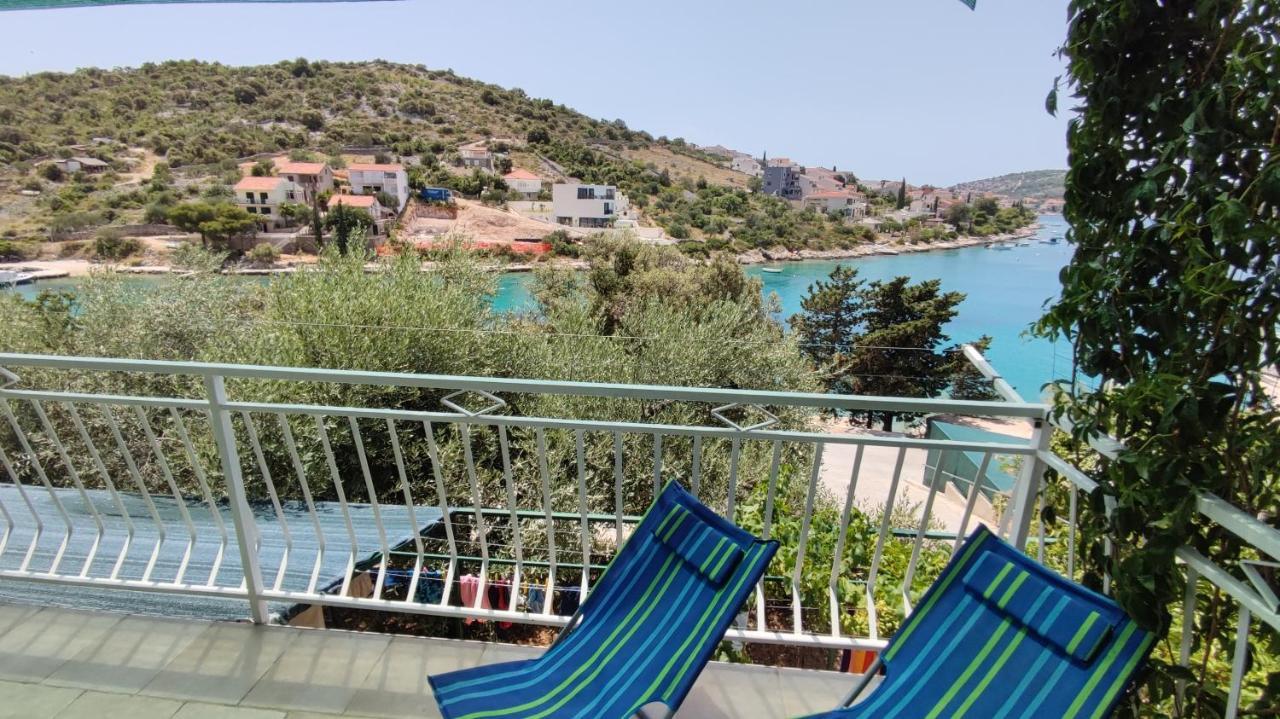 Rogoznica Seafront Apartment - Kalebova Luka Kültér fotó